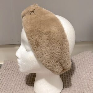 Head band faux fur.one size.washable.